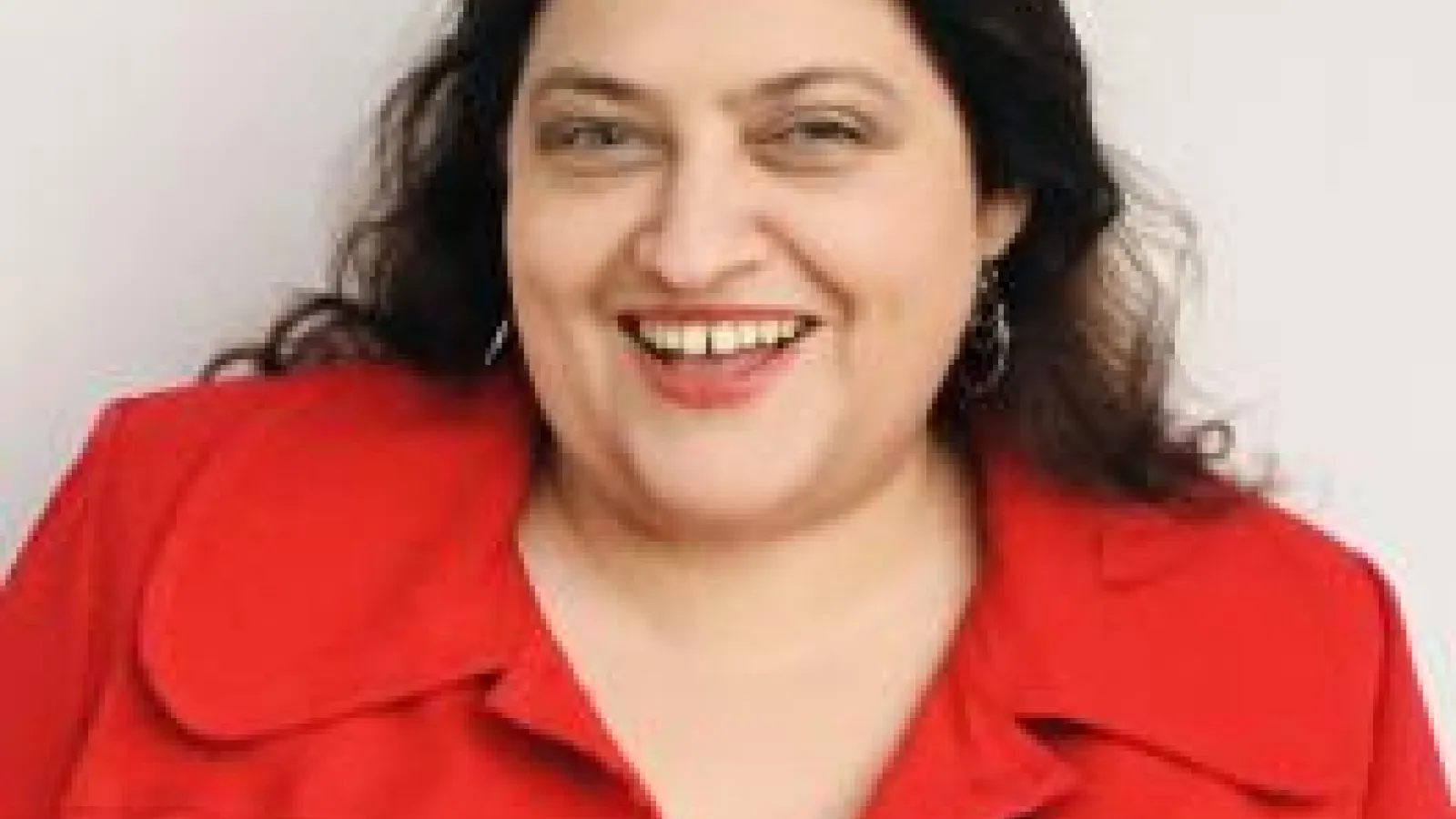 headshot of Rachel Harris
